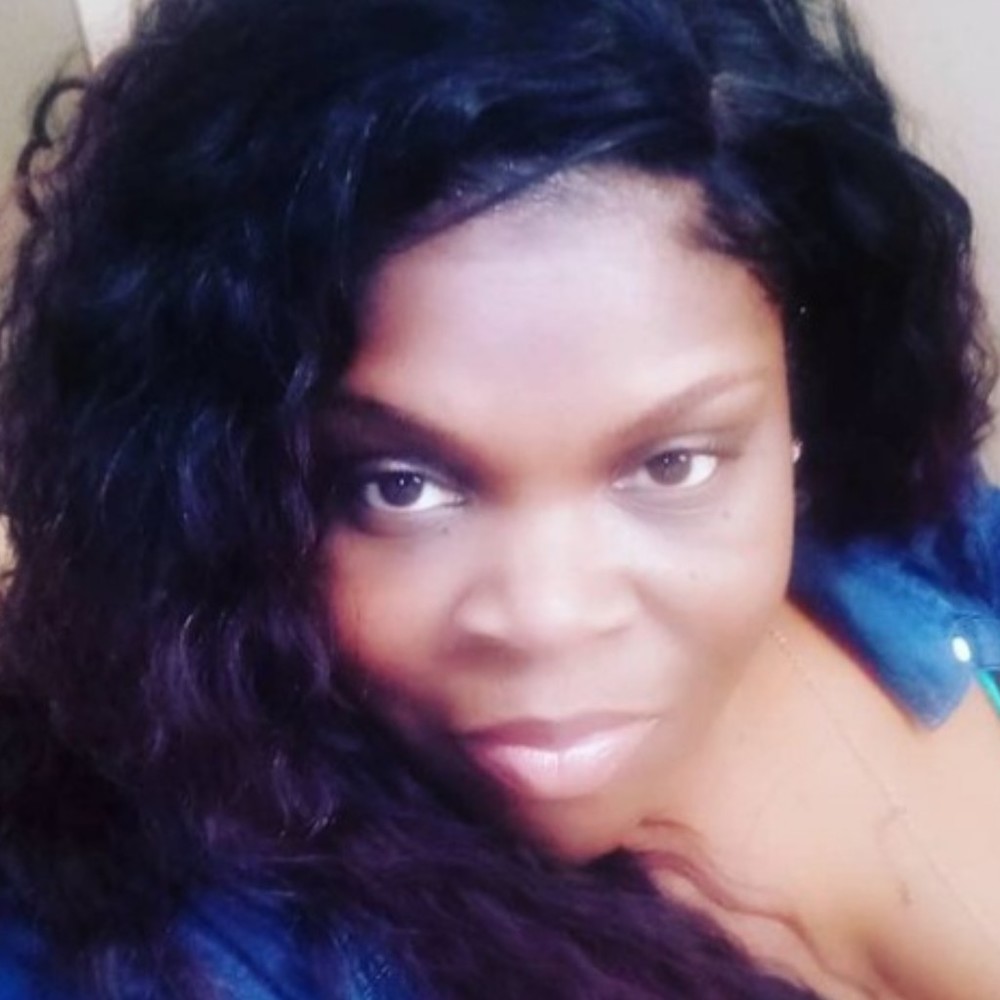 Meet your Posher, Amma